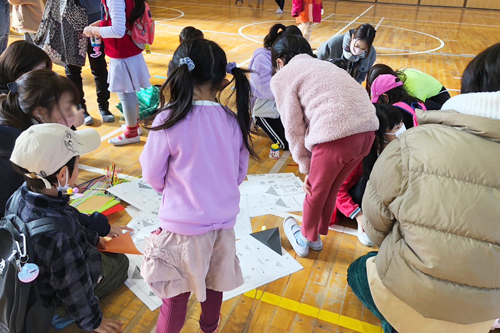 221221_childhood_playful_report1.jpg
