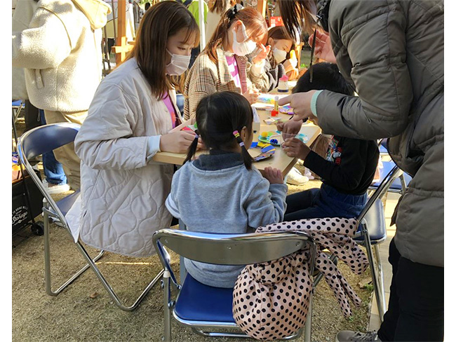 221219_report_childhood_marche_7.jpg