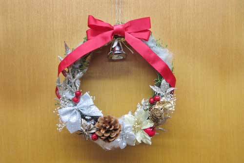 251212_chapel_report_wreath0.jpg