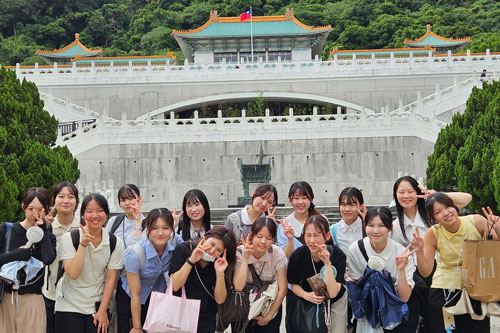 261015_childhood_overseas_Taiwan4.jpg