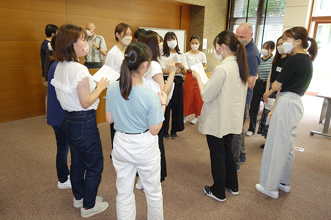 220916_english_report_1.JPG