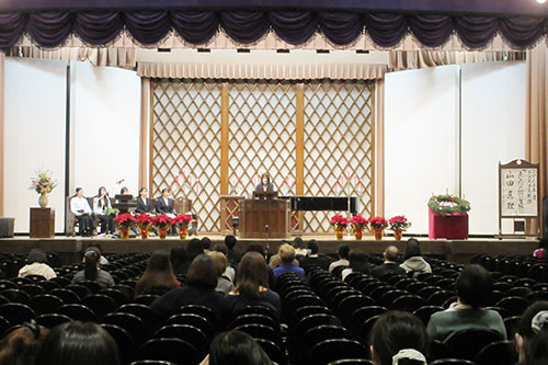 260105_report_2025christmas_mass0.jpg