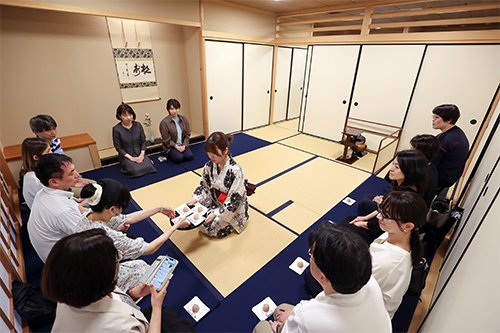 260703_report_eikokai6.jpg