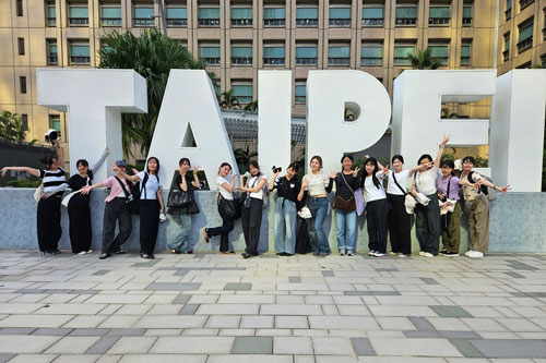 261015_childhood_overseas_Taiwan1.jpg