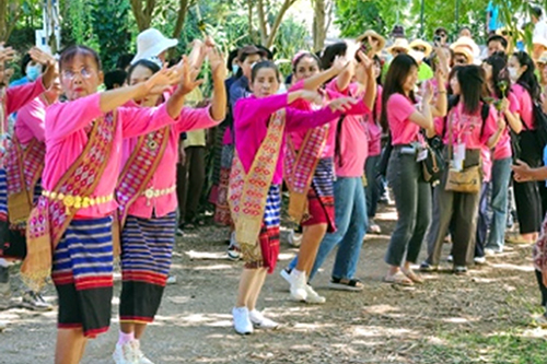 260331_childhood_overseas_0.jpg