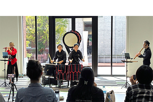 261022_jsp_report_wagakki_1.jpg